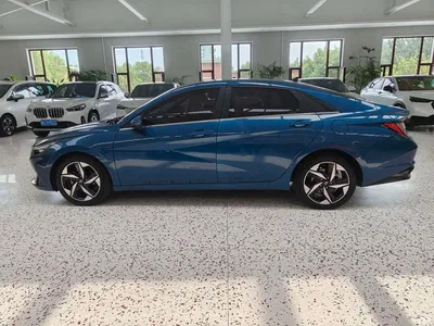 2022 Hyundai Elantra 1.5L CVT LUX Premium Edition, фото 4, лот 10368327