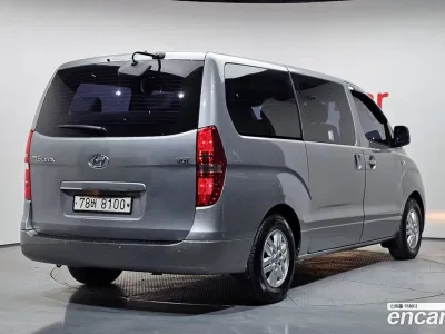 2017 Hyundai Starex 11-Seater Wagon, фото 2, лот 10192608