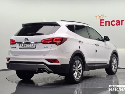 2018 Hyundai Santafe Diesel 2.0 2WD, фото 1, лот 10227888