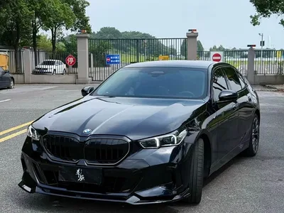 2025 BMW 5 Series 530Li Premium M Sport Package, фото 1, лот 10606065