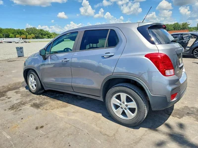 2020 CHEVROLET TRAX LS, фото 2, лот 10694801