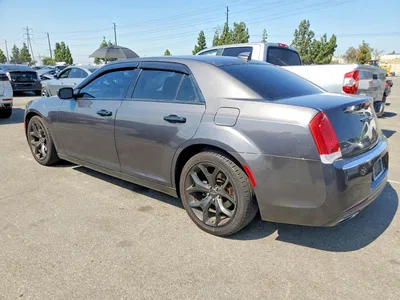2019 CHRYSLER 300 LIMITED, фото 2, лот 10865514