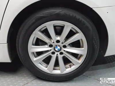 2013 BMW 5-Series 520d, фото 4, лот 10075072