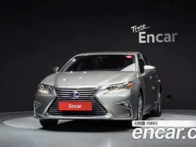 2018 Lexus ES 300h Supreme+, фото 3, лот 10033757