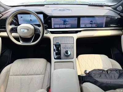 2025 Geely Xingyue L Oriental Glory 2.0TD Automatic Star Collector Edition, фото 3, лот 10302467