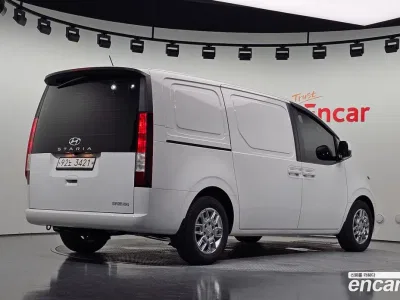 2022 Hyundai Staria Cargo 3-Seater, фото 1, лот 10145417