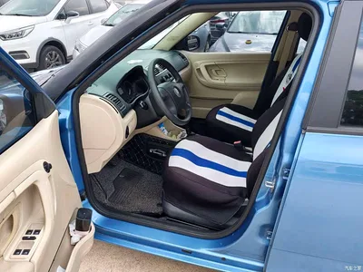 2011 Škoda Fabia 1.4L Automatic Crystal Elegance Edition, фото 4, лот 10362227