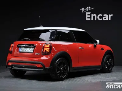 2024 Mini Cooper Classic, фото 2, лот 10097495