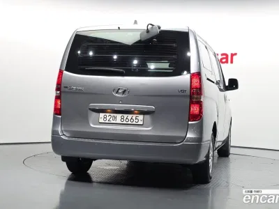 2020 Hyundai Starex Van 3-Seater, фото 3, лот 10192682