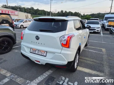 2016 Ssang Yong TIBOLI VX 2WD, фото 2, лот 10167961