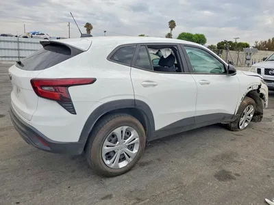 2024 CHEVROLET TRAX LS, фото 3, лот 10681912