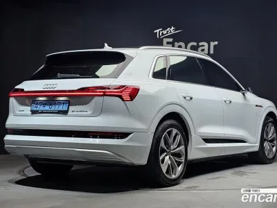 2022 Audi e-tron 55 Quattro, фото 2, лот 10200051