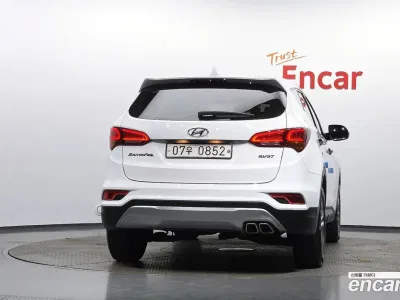 2016 Hyundai Santafe Diesel 2.0 2WD, фото 4, лот 10516073