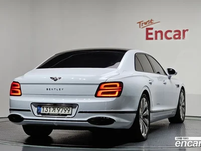 2022 Bentley Flying Spur 4.0, фото 2, лот 10118332