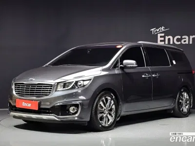 2017 Kia Canival 9-seater Noblesse, фото 1, лот 10521694