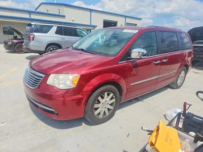 2012 CHRYSLER TOWN AND COUNTRY TOURING, фото 1, лот 10660993