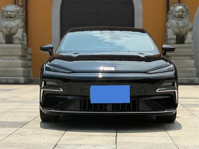 2025 Geely Galaxy Galaxy Xingyao 8 130km EM-i Premium Edition, фото 2, лот 10834579