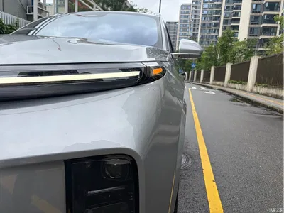 2023 Li Auto Li L8 Pro, фото 4, лот 10821812