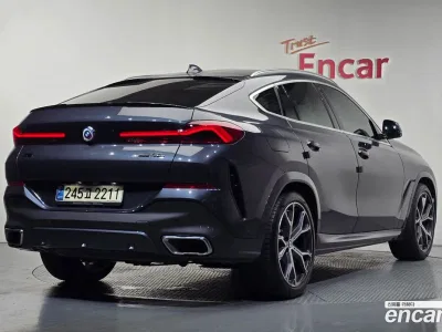 2021 BMW X6 xDrive40i M Sport, фото 2, лот 10131388