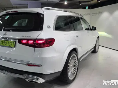 2026 Mercedes-Benz GLS-Class Maybach GLS600 4MATIC, фото 4, лот 10169575