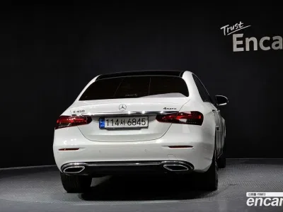2022 Mercedes-Benz E-Class E450 4MATIC Exclusive, фото 3, лот 10070947
