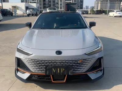 2023 Changan UNI-V 1.5T Sport Edition, фото 2, лот 10246181
