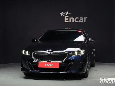 2026 BMW 5-Series 530e xDrive M Sport, фото 2, лот 10193432