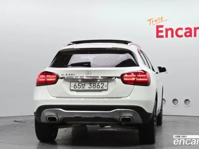 2019 Mercedes-Benz GLA-Class GLA220 Premium, фото 3, лот 10054774