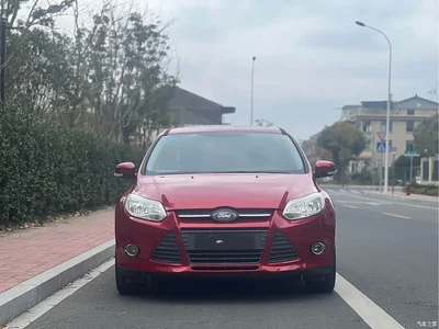 2012 Ford Focus Sedan 1.6L Automatic Trend, фото 2, лот 10277873