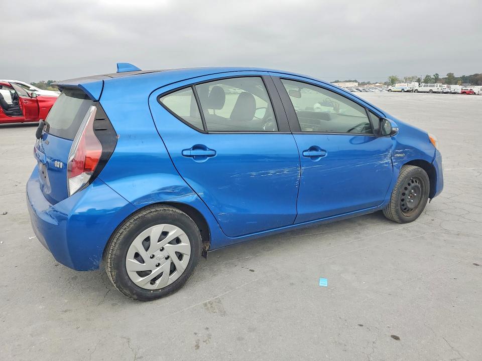 2016 TOYOTA PRIUS C TWO, фото 3, лот 11185552