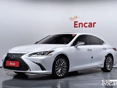 2021 Lexus ES 300h Luxury Plus, фото 1, лот 10214750