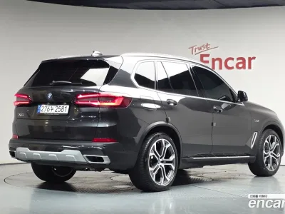 2022 BMW X5 xDrive 45e xLine, фото 1, лот 10204532