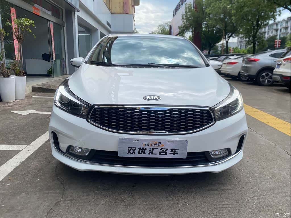2016 Kia K3 1.6L Automatic Premium, фото 2, лот 11196590