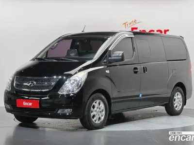 2015 Hyundai Starex 5-Seater VAN, фото 1, лот 10218565