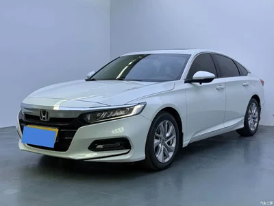2018 Honda Accord 260TURBO Elite Edition China VI, фото 1, лот 10409304