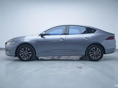 2024 BYD Qin PLUS Glory Edition DM-i 55KM Leading, фото 3, лот 10363036