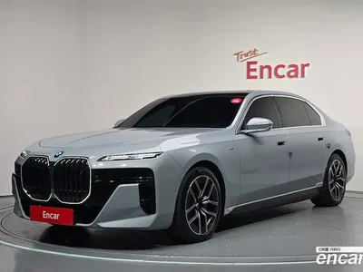 2023 BMW i7 xDrive 60 M sport, фото 1, лот 10780889