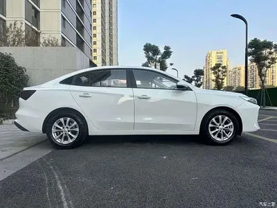 2026 Roewe i5 Model 1.5L CVT Executive Edition, фото 4, лот 10842386
