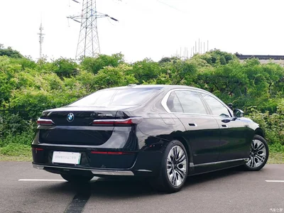 2023 BMW i7 eDrive50L Leading Luxury Package, фото 4, лот 10431677