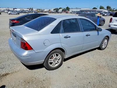 2005 FORD FOCUS ZX4, фото 3, лот 10511485