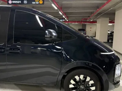 2024 Hyundai Staria HEV 1.6 Lounge 9-Seater, фото 1, лот 10031955