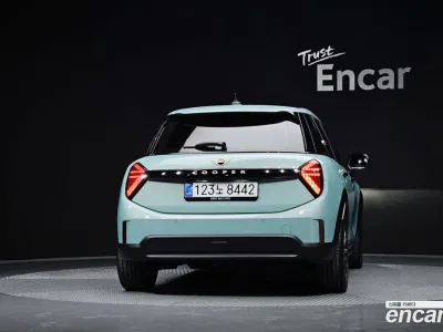 2025 Mini Cooper 5Door Breeze Edition, фото 4, лот 10199462