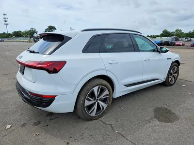 2024 AUDI Q8 E-TRON PREMIUM, фото 3, лот 10855382