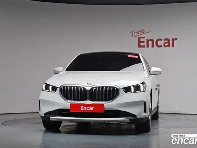 2024 BMW 5-Series 520i, фото 3, лот 10177984