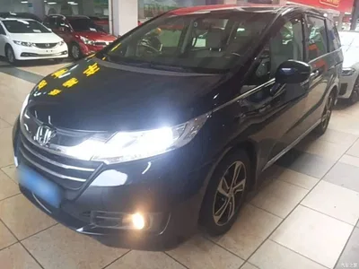 2015 Honda Odyssey Facelift 2.4L Luxury Edition, фото 2, лот 10438375