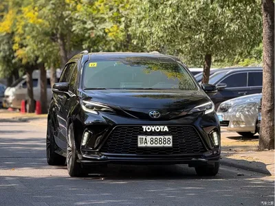 2022 Toyota Granvia 2.5L Hybrid Premium Edition, фото 3, лот 10383073
