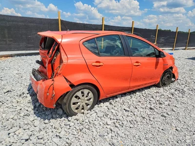 2014 TOYOTA PRIUS C ONE, фото 3, лот 10508128