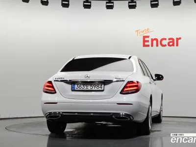 2017 Mercedes-Benz E-Class E220d 4MATIC Avantgarde, фото 3, лот 10224890