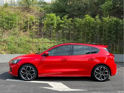 2019 Ford Focus Hatchback EcoBoost 180 Automatic ST Line, фото 4, лот 10280957