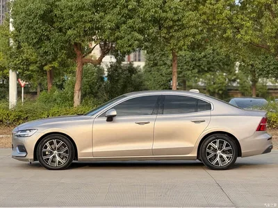 2023 Volvo S60 B4 Smart Comfort Luxury Edition, фото 4, лот 10366022